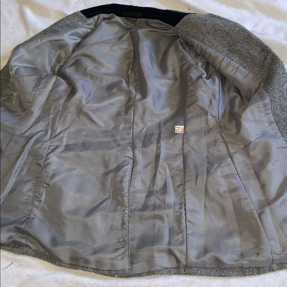 Women's Gray Herringbone Blazer with Navy Collar - Picture 7 of 13